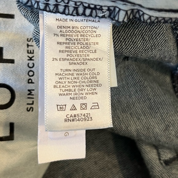 Loft Skinny Jeans 29 Dark Blue Color - Zippered Ankle - Slim Pockets - Picture 7 of 8